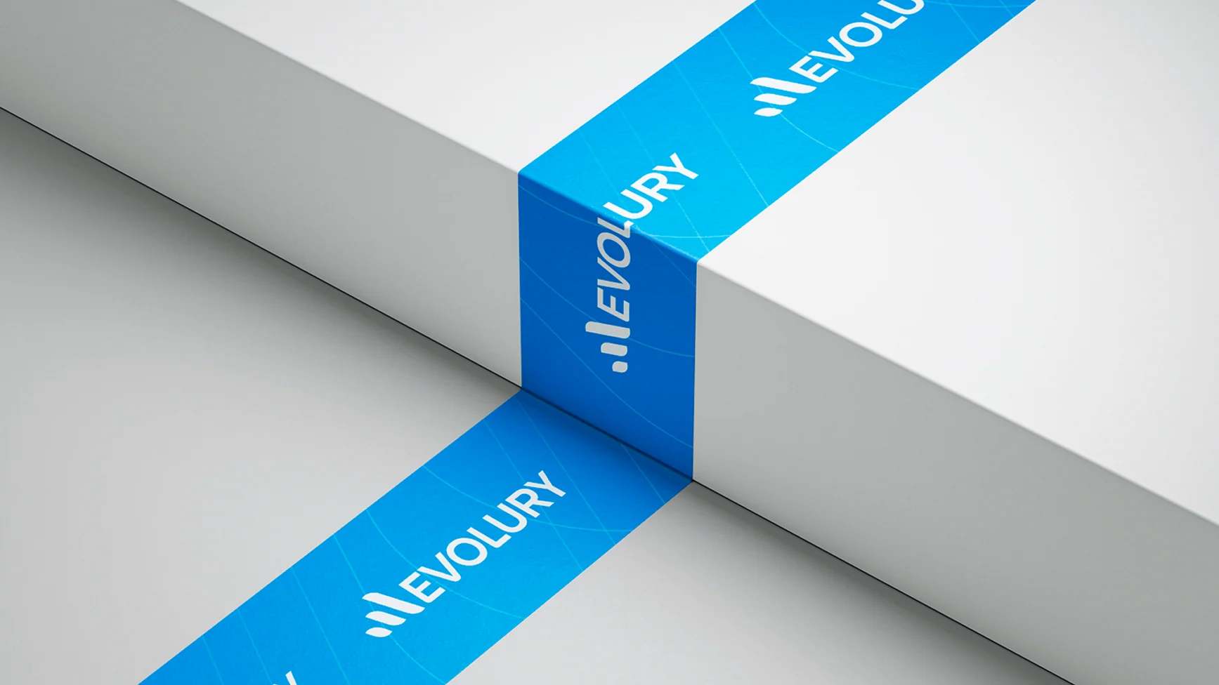 Fita adesiva personalizada com a identidade visual da Evolury.